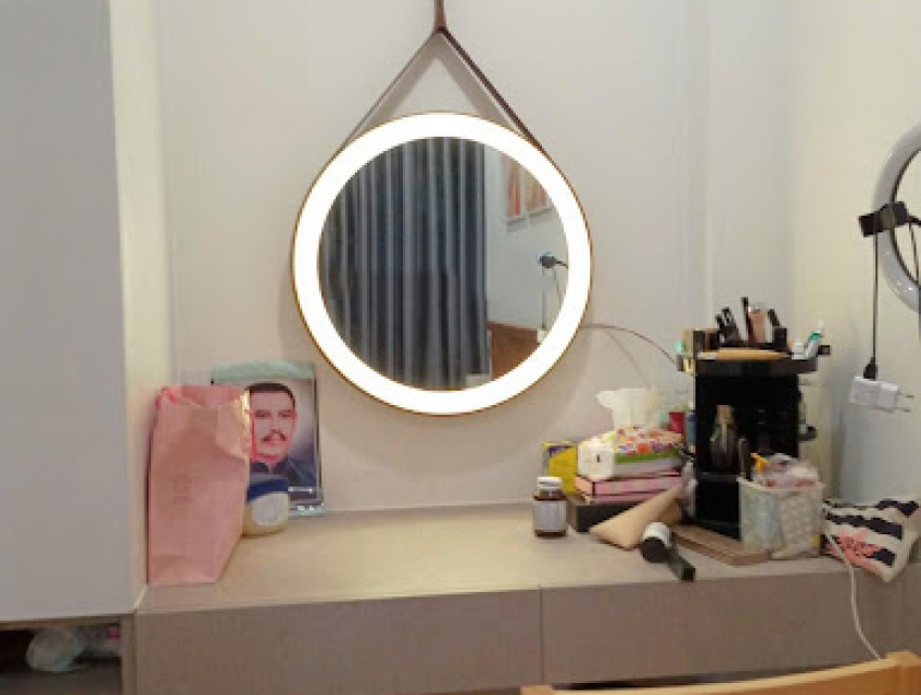 Công nghệ đèn LED trong gương trang điểm: Lợi ích và hiệu quả