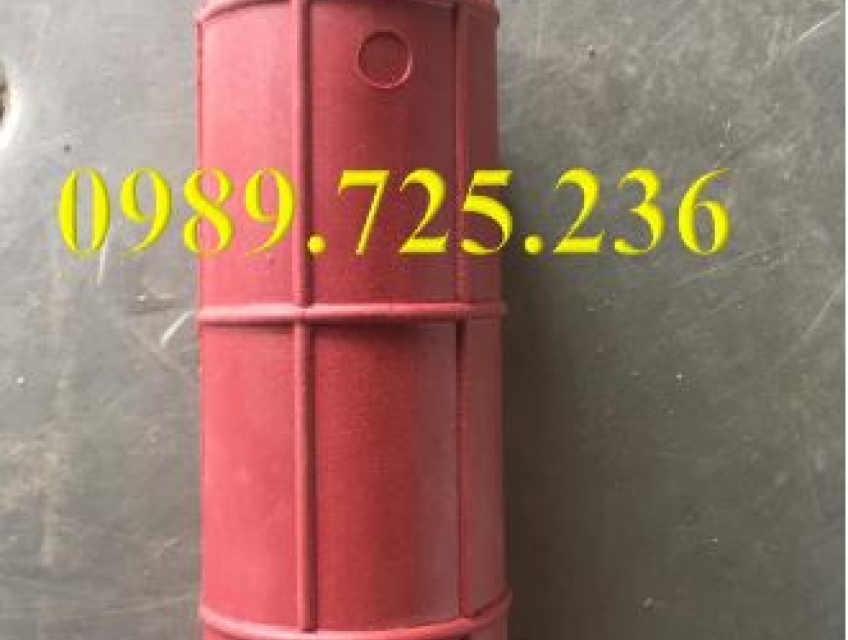 Tay nắm xe cút kít, tay cầm cao su xe rùa được lắp vào đâu?