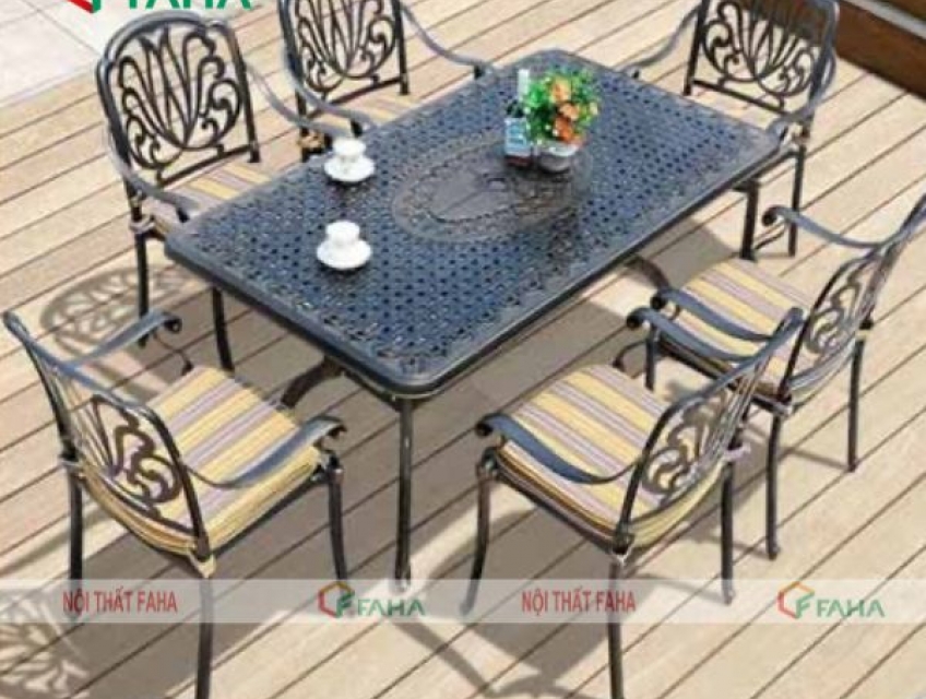 Mẫu bàn ghế nhôm đúc ngoài trời đẹp nhất năm 2024
