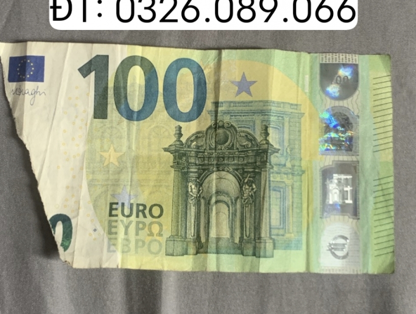 ĐỔI ĐÔ LA CŨ, RÁCH, CHÁY. ĐỔI TIỀN HẾT LƯU HÀNH