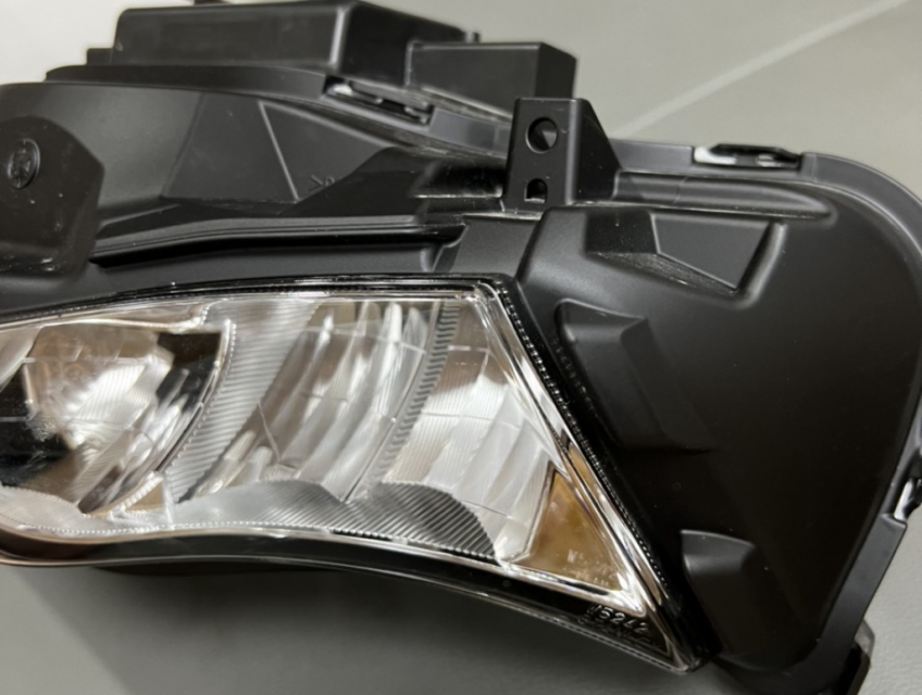 Đen trước Sh 350i