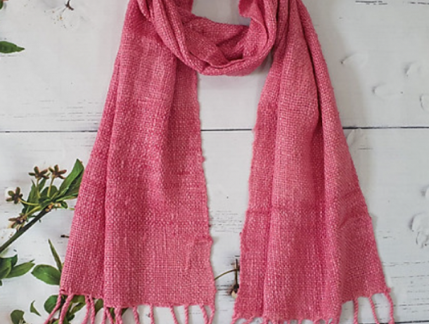 Cách chọn khăn đũi tơ tằm cho người cao tuổi