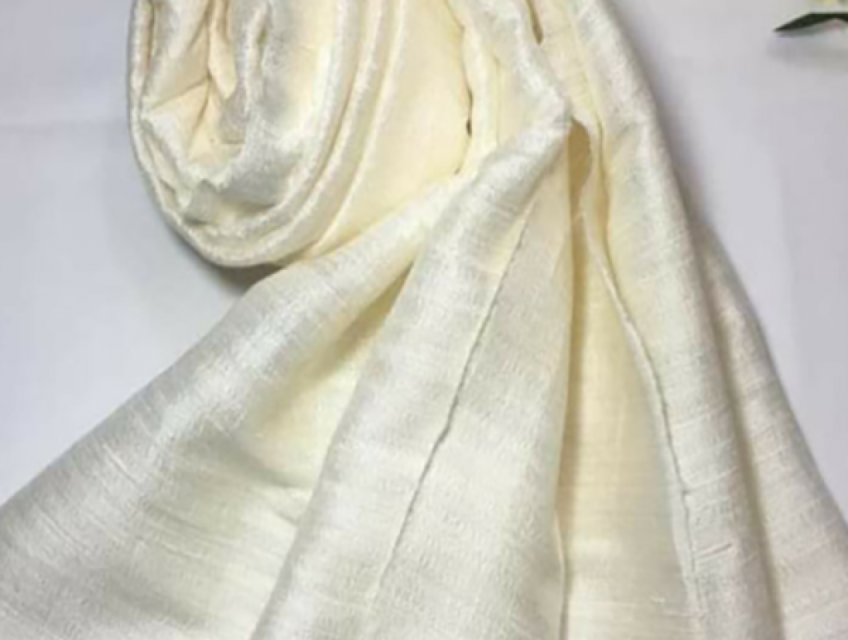 Khăn đũi tơ tằm có nhăn không?