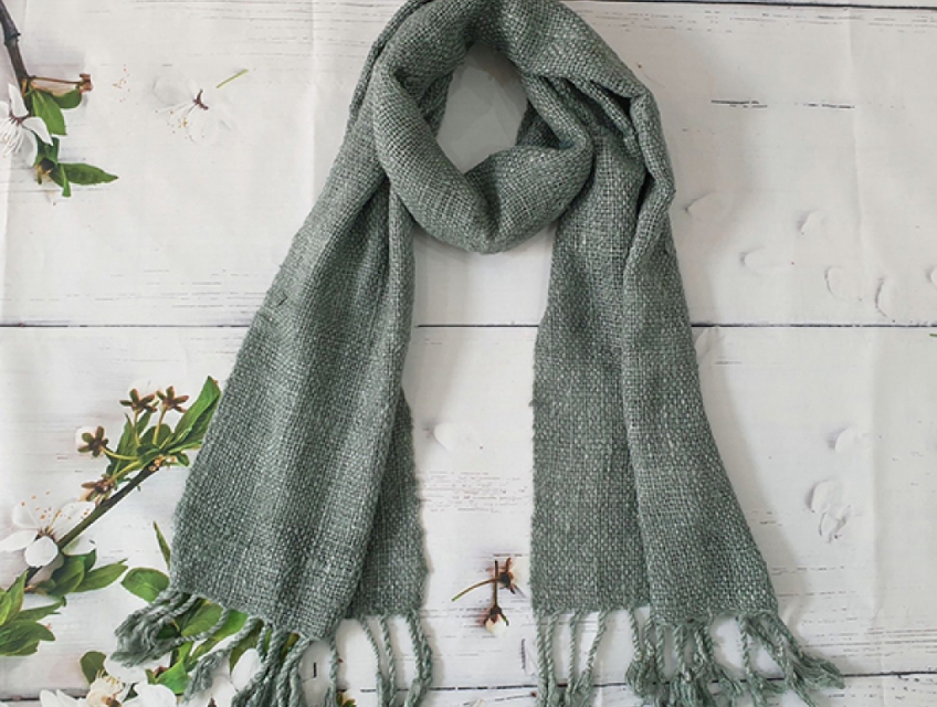 Vì sao khăn đũi tơ tằm hay bị xù lông? Cách khắc phục vấn đề