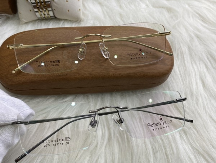 Shop phụ kiện chuyên gọng kính cận titanium chính hãng Nhật giá chỉ
