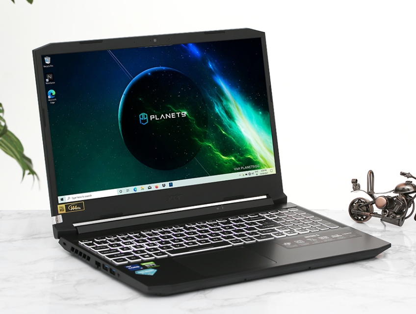 ACER Nitro 5: Core i7 11800H/8G/512G/15.6in FHD IPS 144Hz/RTX3050Ti !!