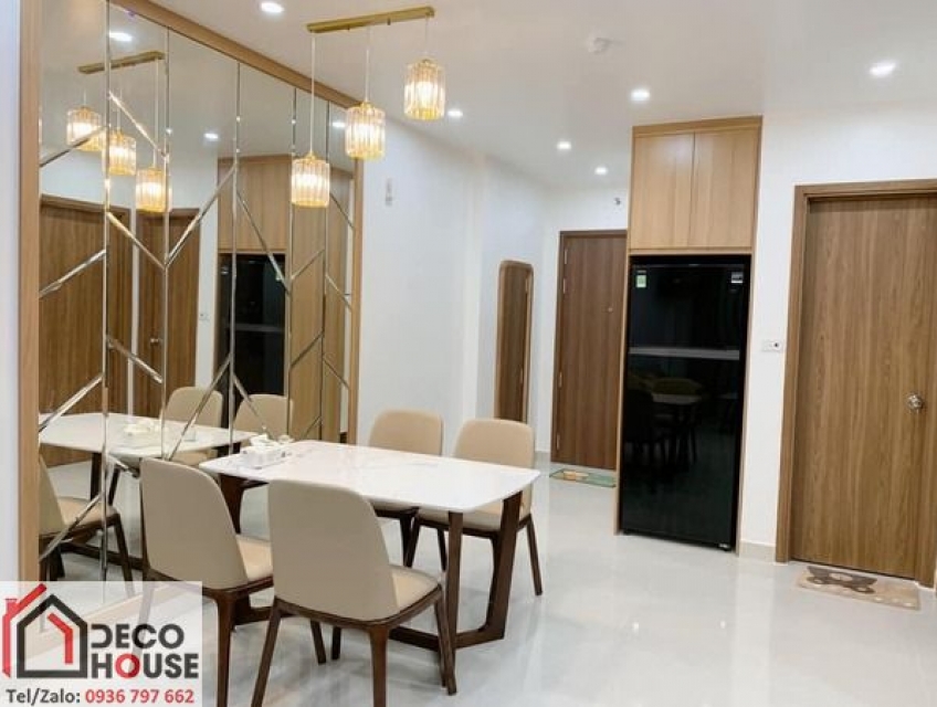 Khám phá thiết kế gương trang trí phòng ăn kiểu Bohemian.