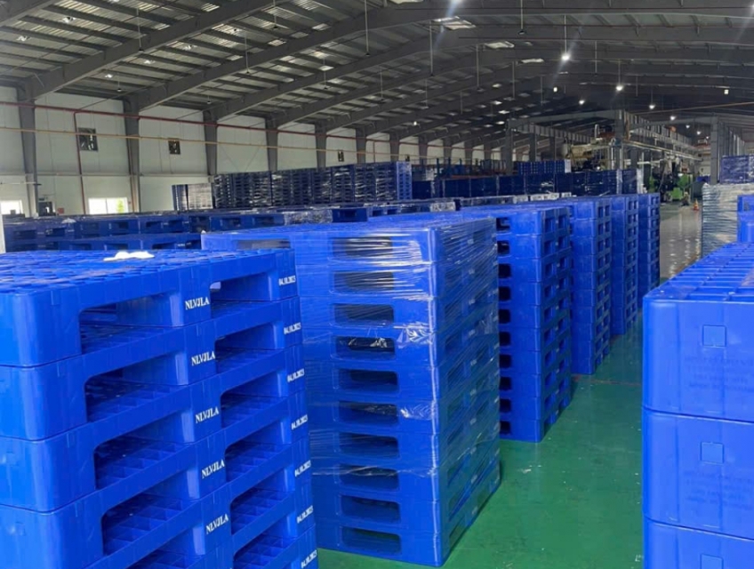Có chút kinh nghiệm liên quan lĩnh vực Pallet nhựa gửi cả nhà tham khả