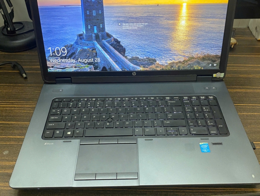 HP máy trạm i7 chỉ 5,5tr