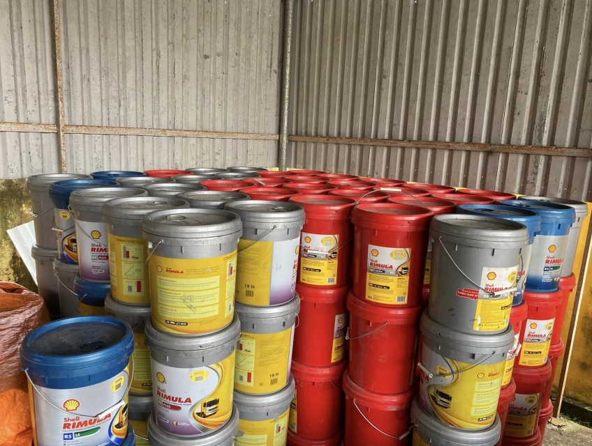 Đại lý mua bán Dầu Nhớt Shell chính hãng, Giá Tốt Nhất tại TPHCM.