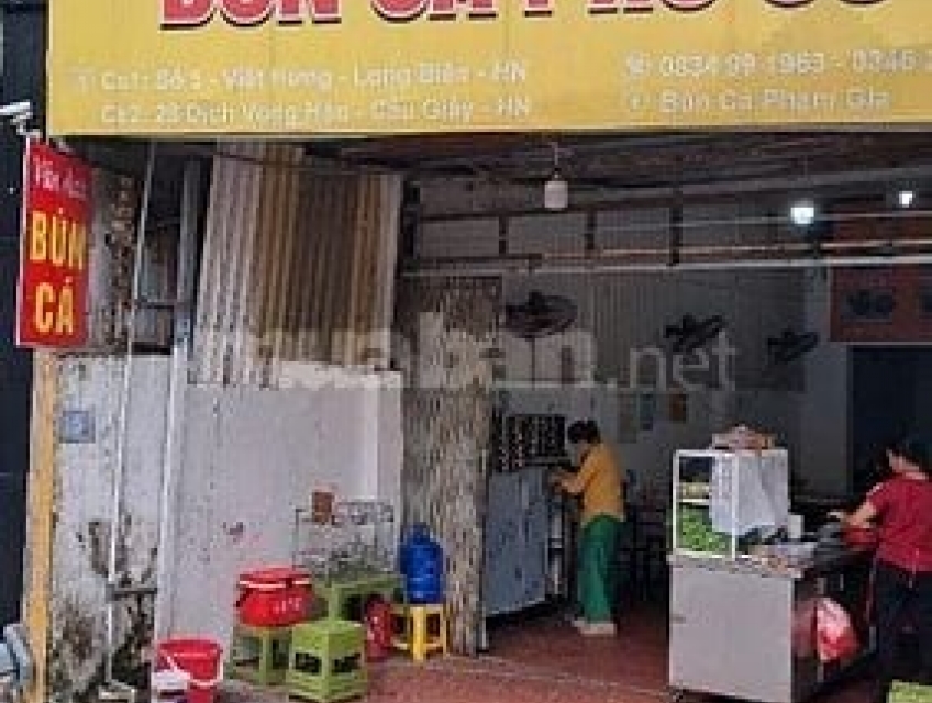 Nhượng quán bún,bánh đa cá hiện đang hoạt động bình thường ngõ 137