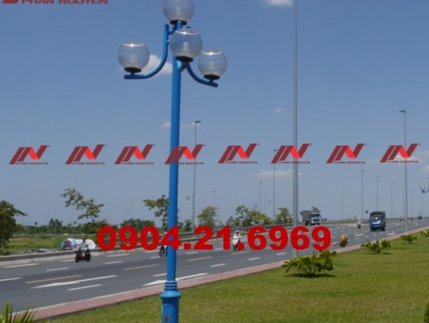 Phan Nguyễn cung cấp cột đèn sân vườn giá tốt tại Nghệ An