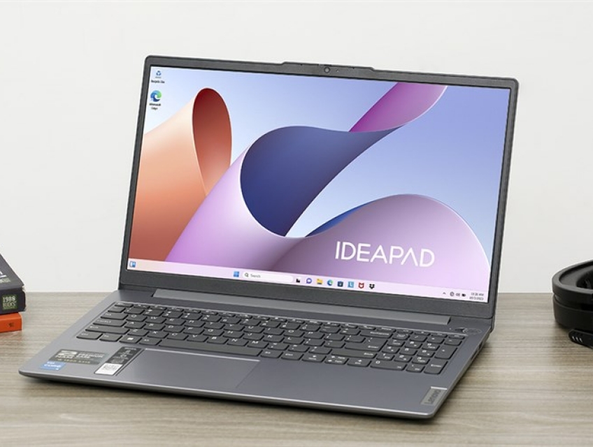 LENOVO IdeaPad Slim 3: Core i5 12450H/16G/15.6in FHD IPS/còn BH 12th!!