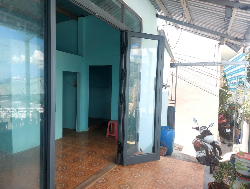 Chính chủ Cần bán nhà cấp 4 giá rẻ, hẻm Phương Mai (đường Lý Phục Man