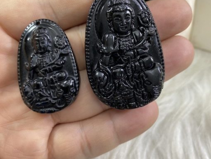 Phật bản mệnh tuổi thìn mặt dây chuyền phong thuỷ đá tự nhiên hợp mệnh