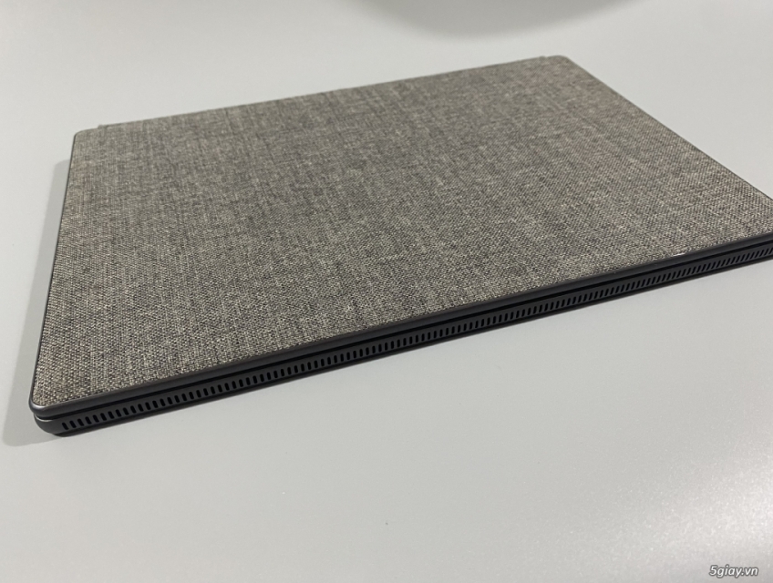 Lenovo Ideapad Duet 5 12Iau7 82Tq 12.4 Oled 2In1 keng Nhật mới sử dụng