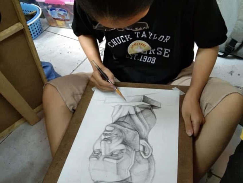 Lớp vẽ ôn thi khối v khối h