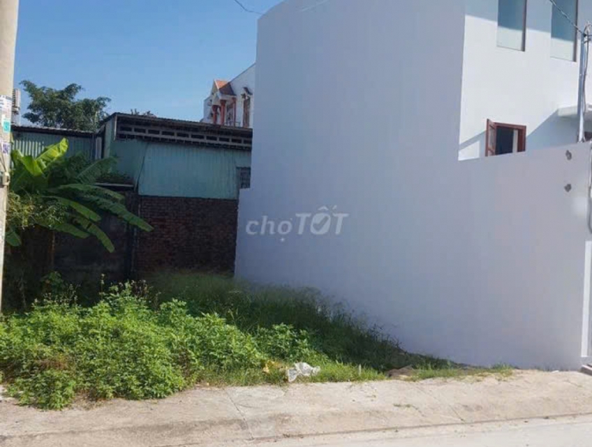 Bán đất thổ cư ở Thới Tam Thôn, Hóc Môn hẻm xe hơi