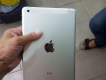 Ipad mini 2, zin, mới 99.9% 32G, có 3G leng keng