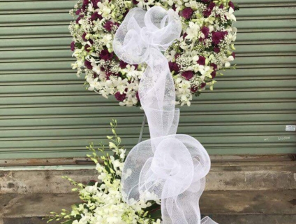 Hoa Đám Ma Quận 12