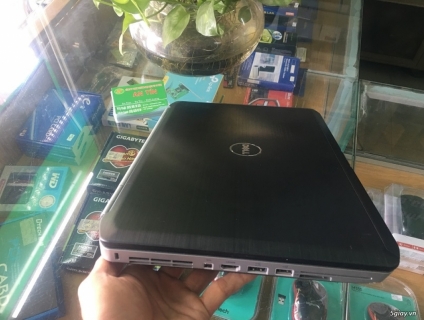 latop Dell 5520 core i7, 4gb, 500gb, màn 15.6", bàn phím số