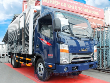 Bán xe tải Jac QKR25 2t4 thùng 4m3 khuyến mãi 5 chỉ vàng