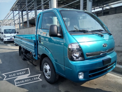 Xe tải 2.49 tấn KIA FRONTIER K250 (KIA K250) thùng lửng, màu xanh