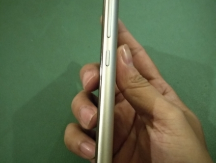 Cần bán xiaomi redmi note 3 pro gold