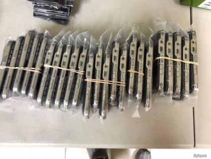 Blackberry 9000 white  Nhà mạng doccomo ( Order Nhật Bản)  Máy pin+sạc