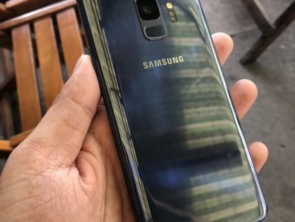 Cần Bán: Samsung S9 hàng xách tay 1 sim 99% Note8 Giá tốt
