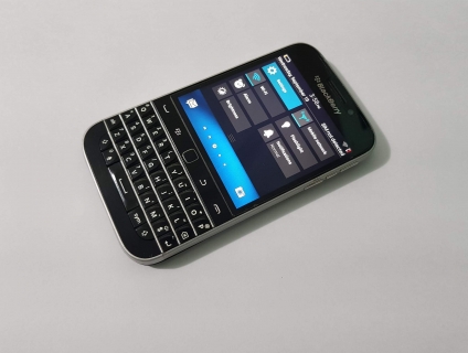 Blackberry Classic Q20