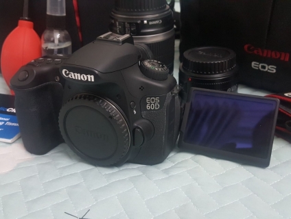 MÁY ẢNH CANON EOS 60D