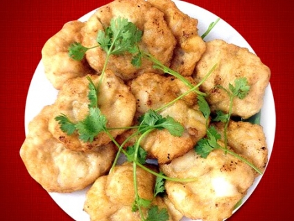 Du lịch đảo Cát Bà thưởng thức chả mực Hải Phòng