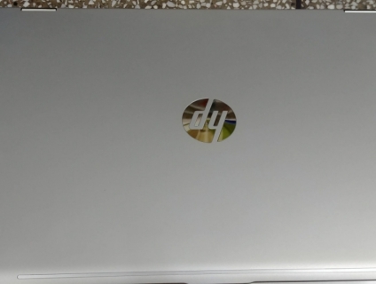 HP ENVY x360 Core i5 7th Gen. 2.5GHz 12GB Ram 1TB HDD 7200 15in touch