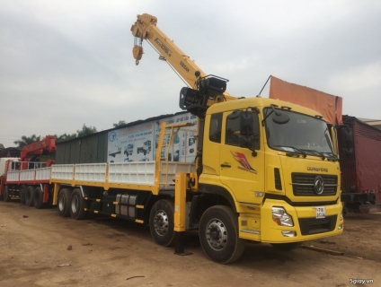 Bán xe 4 chân Dongfeng gắn cẩu tự hành 10T - 12T