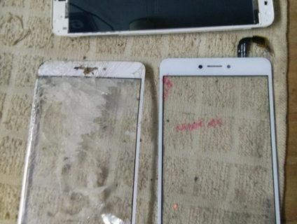 Chuyên ép kính thay màn hình red mi note 4x giá rẻ,chất lượng