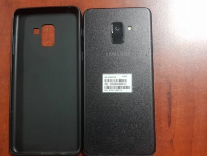 Samsung A8+ mới leng keng bảo hành lâu