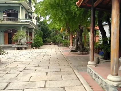 BÁN BIỆT THỰ SÂN VƯỜN