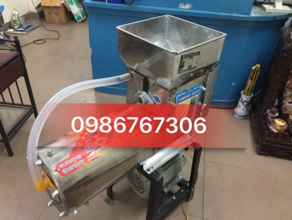 Cần mua máy làm tinh bột nghệ,máy xay nghiền giá rẻ tại hà nội.