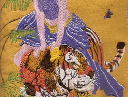 thêu logo,bảng tên,mẫu quảng cáo,hình vẽ trên áo,các loại vải dày