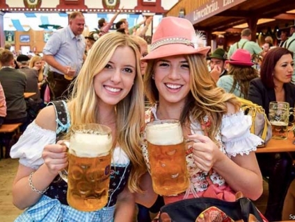 Lễ Hội Bia Đức Trên Sông Sài Gòn | Lần Đầu Tiên Tại VN | Du Sông