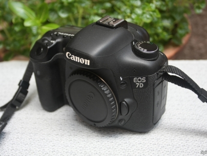 Cần bán bộ Canon 40D, 7D, 70-200mm F/4L, 17-40mm F/4L, 50mm F/1.4...