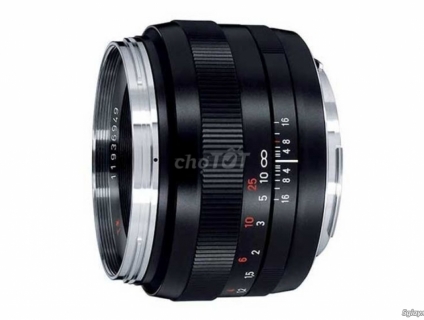 cần bán: Ống kính Carl Zeiss Planar T* 50mm f/1.4 for canon