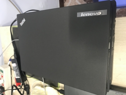 IBM t440p chạy chíp m mạnh mẻ i5(4300) ram 4g ssd 180g