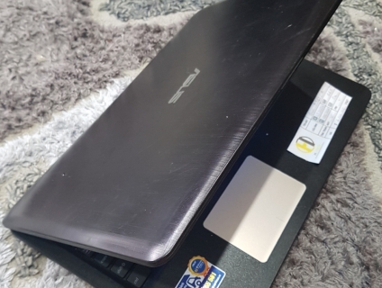 Asus A540LA series Intel Core i3 4 GB 500 GB