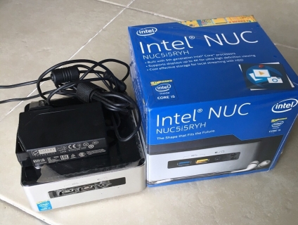 ## Bán bộ máy tính nhỏ gọn Intel NUC 5i5RYH chơi Media ##