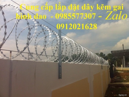 Hàng rào dây thép gai hình dao chống trộm tại Hà Nội