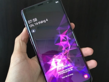 Điện Thoại Samsung Galaxy S9 Plus Bảng 99% Đầy Đủ Phụ Kiện