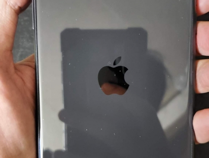 iPhone 11 đen 128GB Quốc Tế còn bảo hành 11/2020