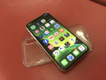 iPhone XS Quốc Tế rất đẹp zin nguyên đang dùng bán lên 11Pro